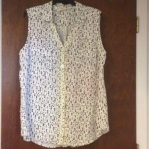 Dept 22 sleeveless blouse